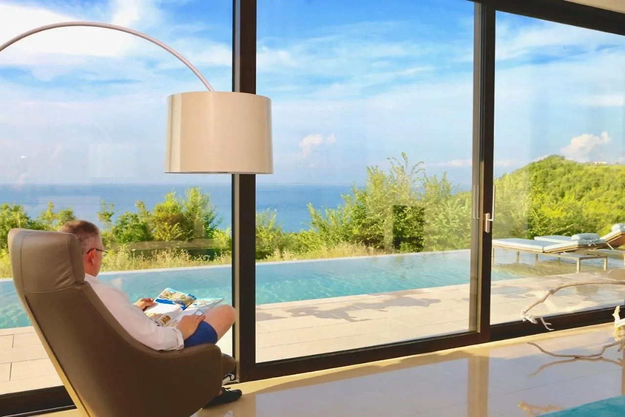 Prive Infinity Villa Durrës