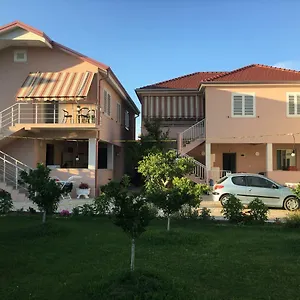 Gasthof Islami, Durrës